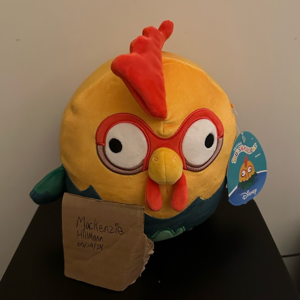 BNWT Moana Hei Hei 8” Squishmallow